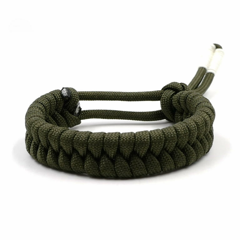Paracord Survival Bracelet Adjustable Tactical Bracelet for Men Women Handmade Straps for Hiking, Camping, Fishing, Adult Unisex, Size: 17cm to 25cm