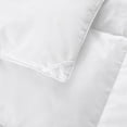 thumbnail image 4 of Puredown® Medium Weight White Goose Down and Feather Comforter, White, Machine Washable, King Size, 4 of 5