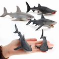 thumbnail image 2 of Juego de figuras de tiburón genéricas realistas de PVC marino, 6 piezas, 2 of 3