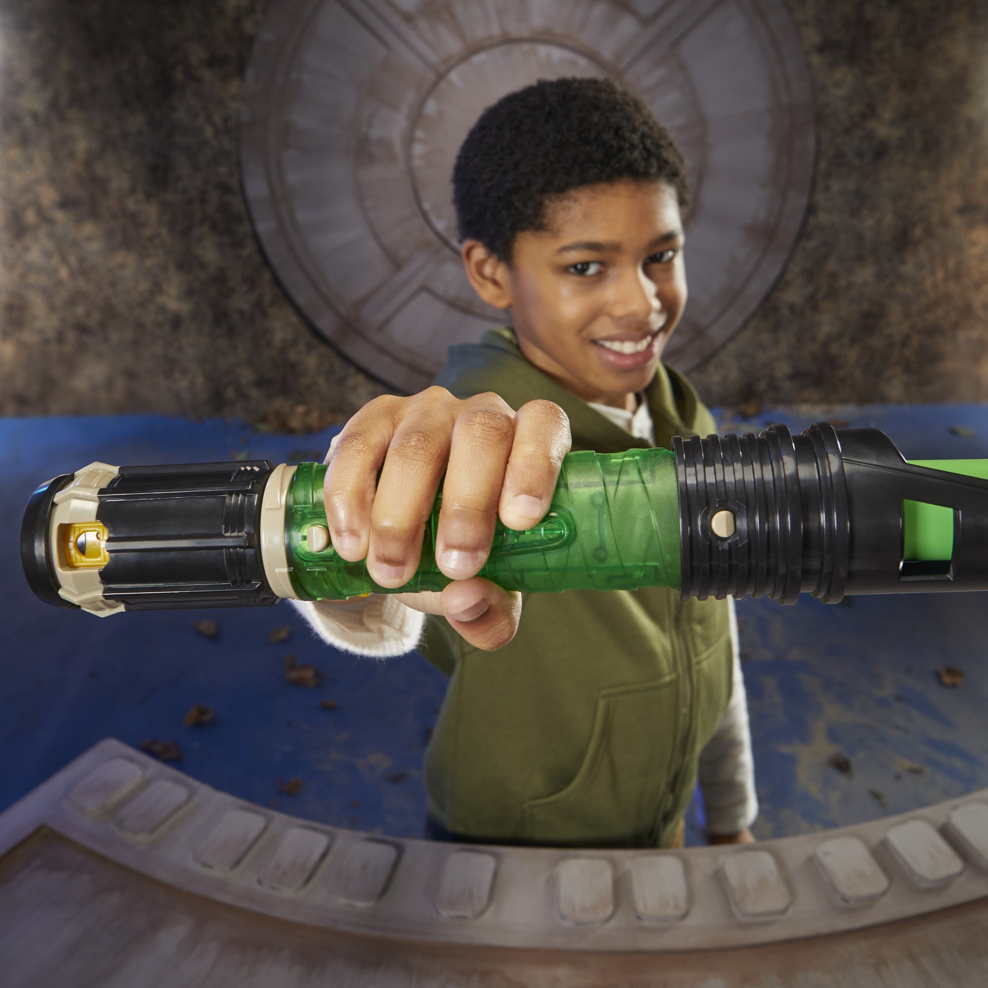 Star Wars Lightsaber Forge Kyber Core, Sabre laser vert personnalisable de Luke Skywalker