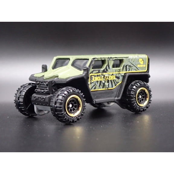 Open Box GHE-O RESCUE OFFROAD SUV JUNGLE GUIDES 1/64 MB SCALE DIORAMA DIECAST MODEL CAR