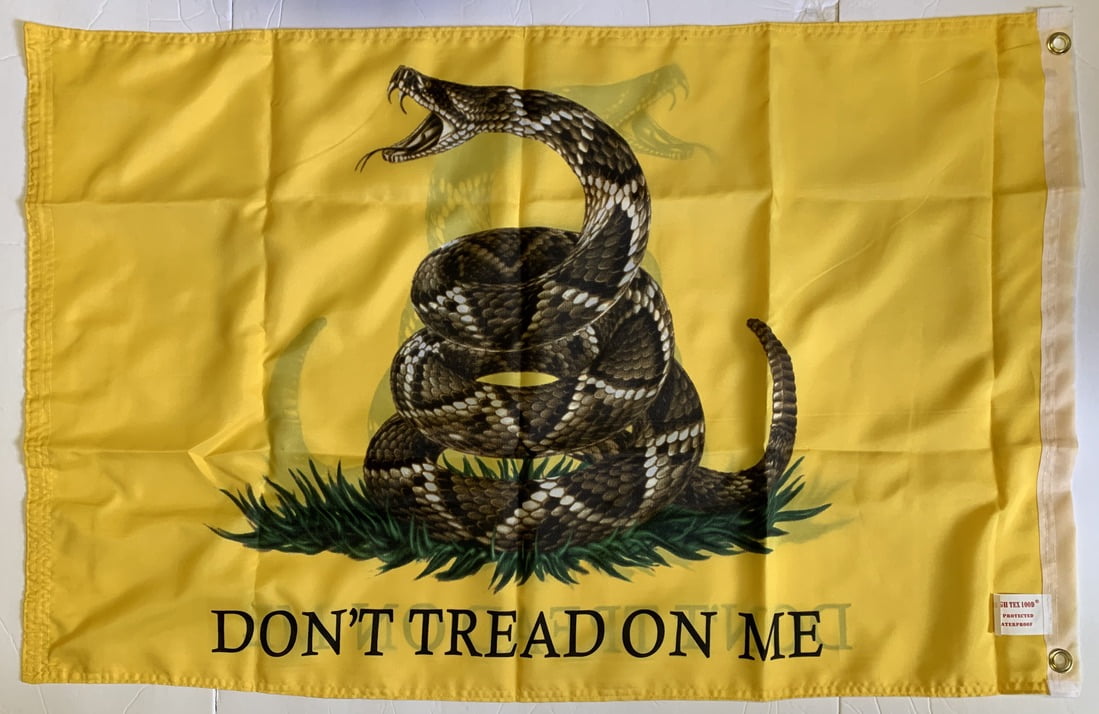Gadsden Don't Tread On Me Live Rattlesnake 100D Woven Poly Nylon 2x3 2'x3' Flag