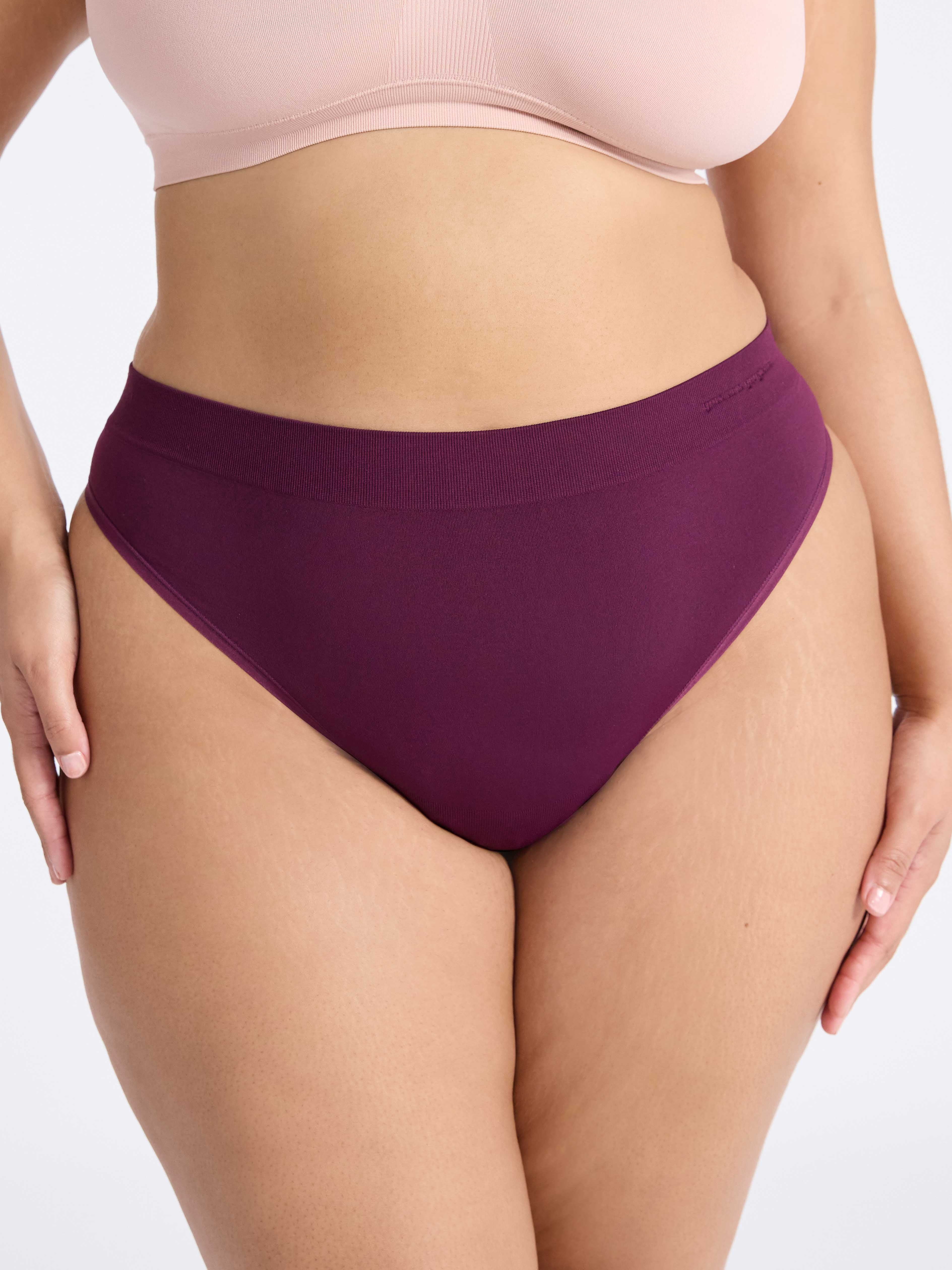 Joyspun Women's Plus Seamless Thong Panties, 3-Pack, Sizes 1X-5X