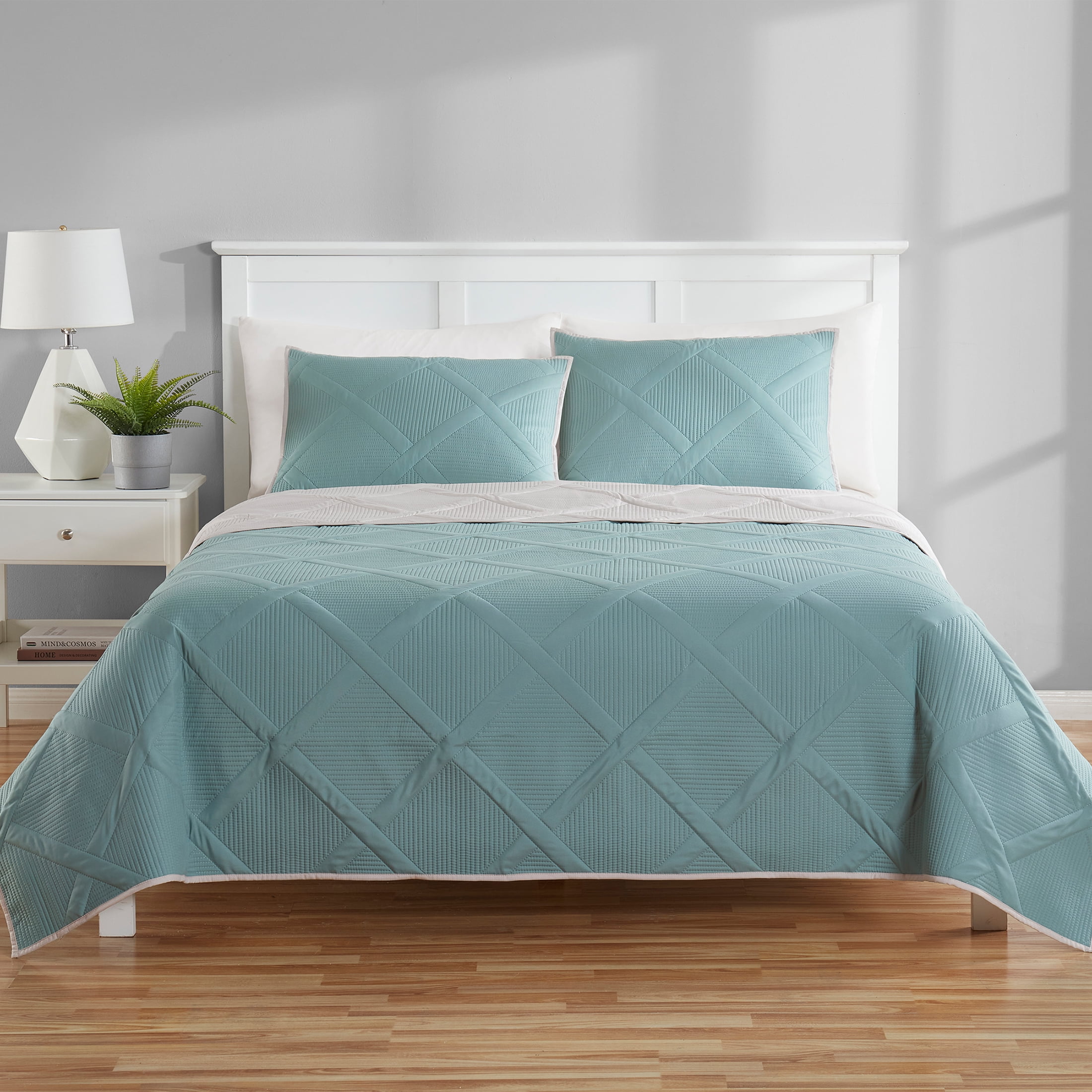 Mainstays Reversible Diamond Quilt, Teal Blue/Grey, Full/Queen, Microfiber