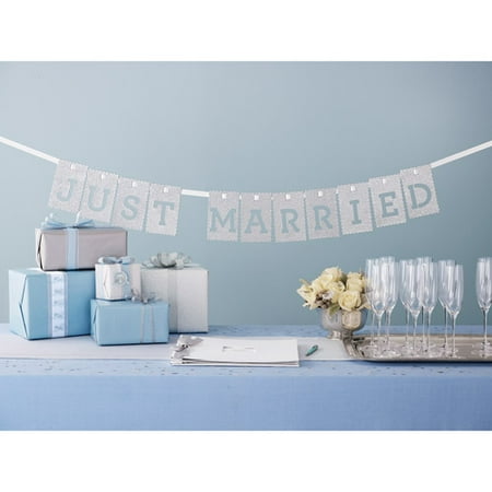 Martha Stewart Just Married Banner