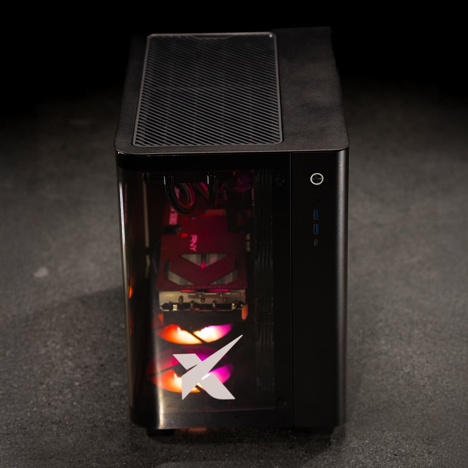 Xidax X-6 RTX 5090, i9 14900KF, 64GB RAM, 2TB SSD, ONAMI Black Gaming Desktop