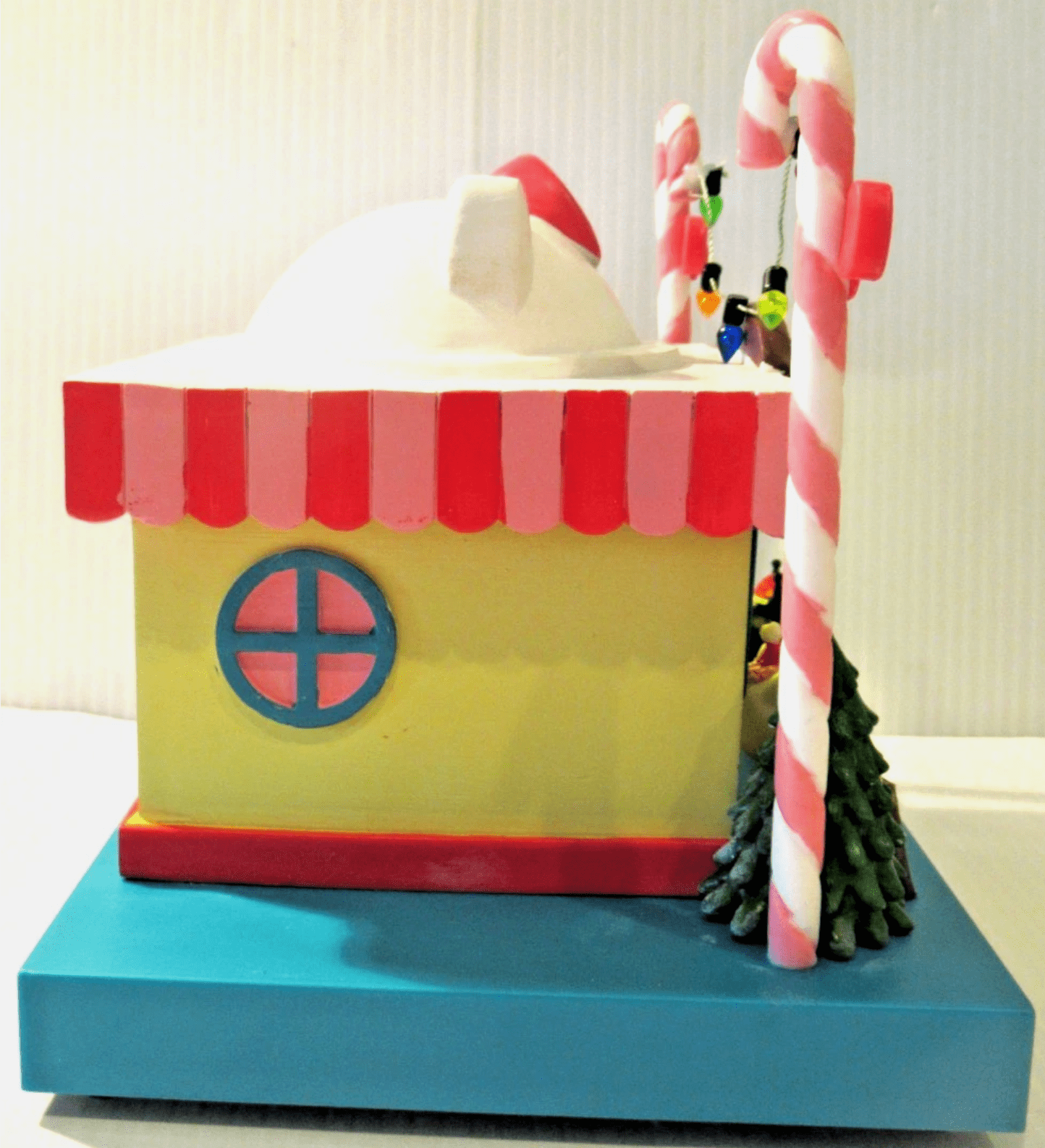 Hello Kitty & Friends Holiday Candy Shop Light-Up Display Décor – Christmas Candy Cane Booth with Lights & Characters