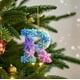 thumbnail image 4 of Colgante de árbol de Navidad con copo de nieve de acrílico | Adorno navideño 2D para mochila, espejo retrovisor del coche y decoración del hogar | Accesorio de decoración festiva, 4 of 6