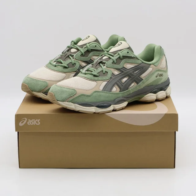 1203A477-020 Asics Gel-NYC Feather Grey Truffle Grey (Men's)