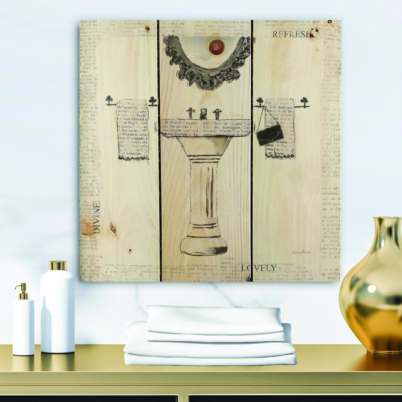 Designart 'Paris Hotel Bathroom V' Traditional Bathroom Print on Natural Pine Wood
