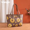 thumbnail image 3 of Bolsa Montana West Wrangler con estampado floral y girasol, color caqui, 42 x 11 x 26 cm, 3 of 5