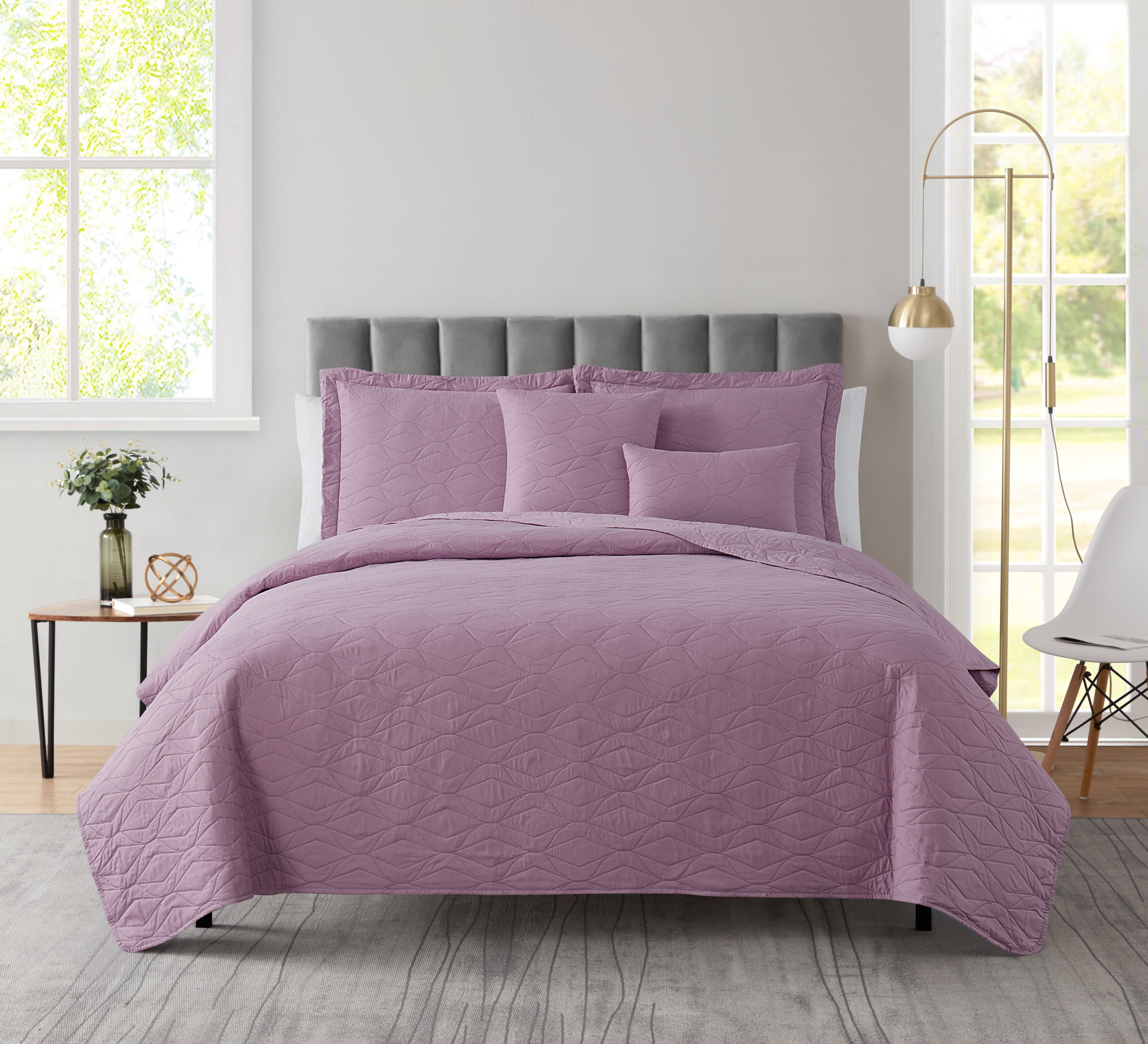Nestl 5 Piece Quilt Set Full/Queen with Pillow Shams and Euro Shams, Soft Microfiber Lightweight Bedspread Coverlet, Modern Style Ellipse Weave Bed Cover, Lavender Dream