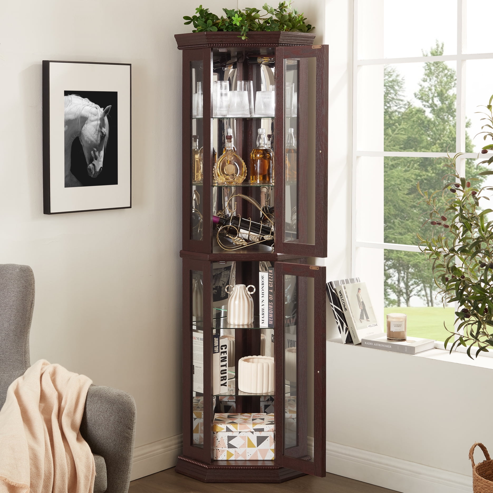 Lighted Corner Curio Cabinet, Corner Glass Curio Cabinet with Tempered Glass Doors, Bar and Liquor Storage with Adjustable Shelves and Built-in Light Bulbs for Home Decor, Cherry