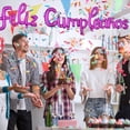 thumbnail image 5 of Kit de globos metálicos con letras cursivas Feliz Cumpleaños color Morado, 5 of 5