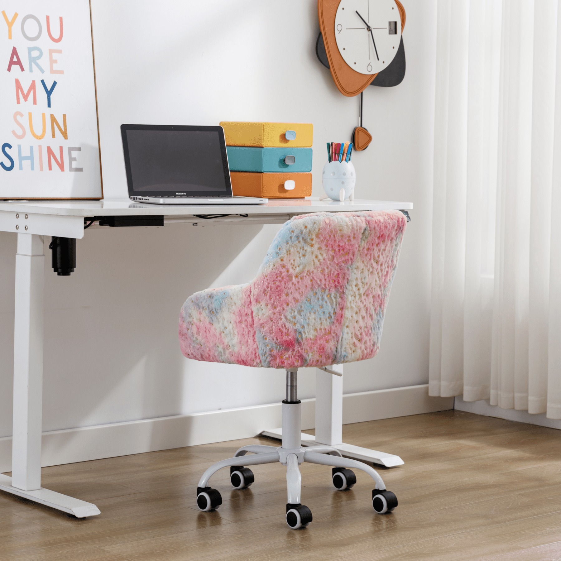 Dayalane Kids Desk Chair, Adjustable Swivel Faux Fur Study Chair with Armrests, Comfy Upholstered Computer Chair for Boys and Girls, Cute Computer Chair for Children,Star-Pink