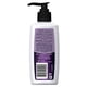 thumbnail image 2 of Limpiador facial clásico antiedad Face Wash Olay, 200 ml, 3 unidades, 2 of 7