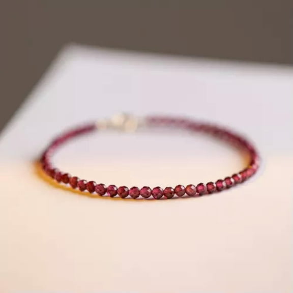 K-KED Minimalist 3mm Garnet Faceted Bead Meditation Protection Handmade Women Bracelet