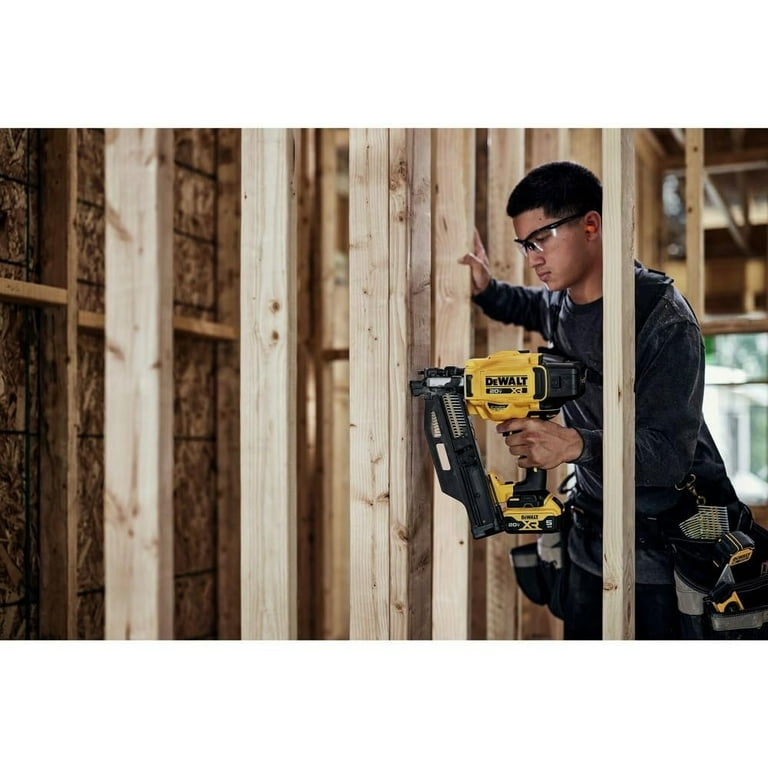 Dewalt DCN930B 20V MAX Brushless Lithium-Ion 30-Degree Cordless