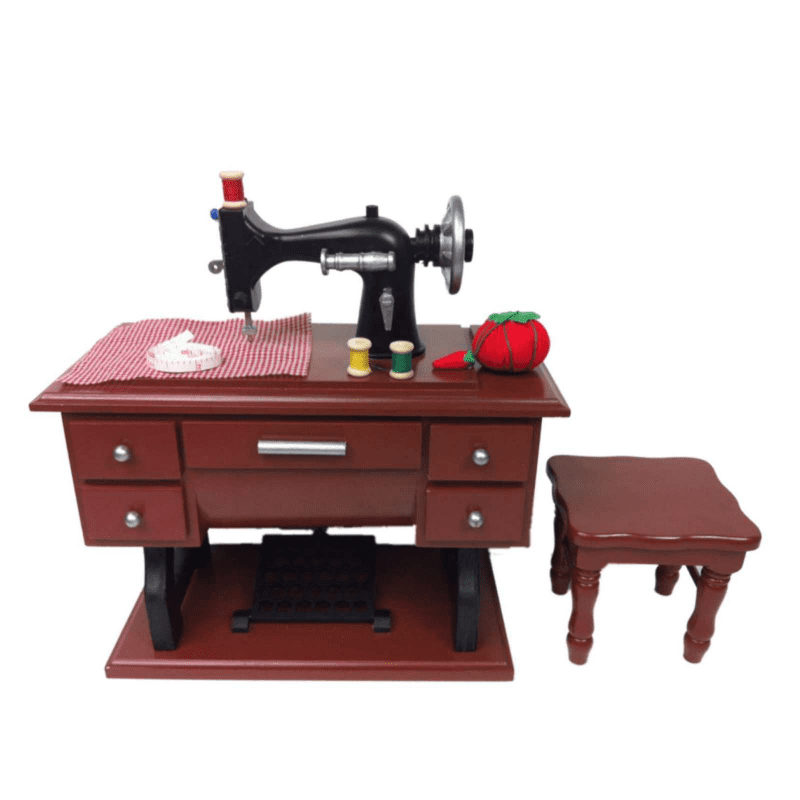 Accessories~No Machine~NEW//BOX American Girl *CHRISSA/'S STUDIO//CRAFT TABLE SET*