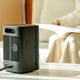 thumbnail image 2 of Calentador de ventilador de mesa 2 en 1 Calentador eléctrico portátil Ajuste de 3 velocidades (enchufe de EE. UU.), 2 of 9