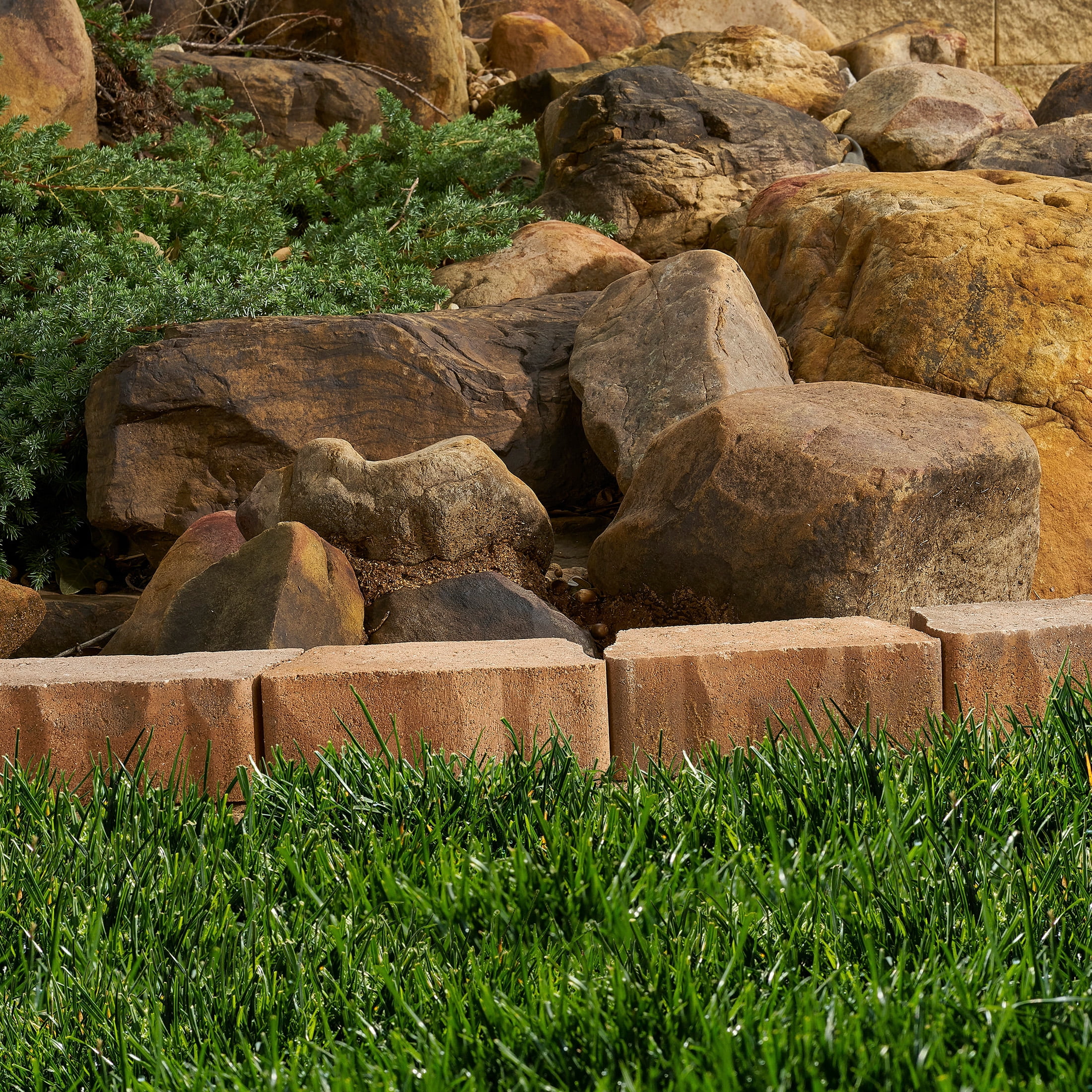 Pavestone 9" Edmond Antique Terra Cotta Concrete Retaining Wall