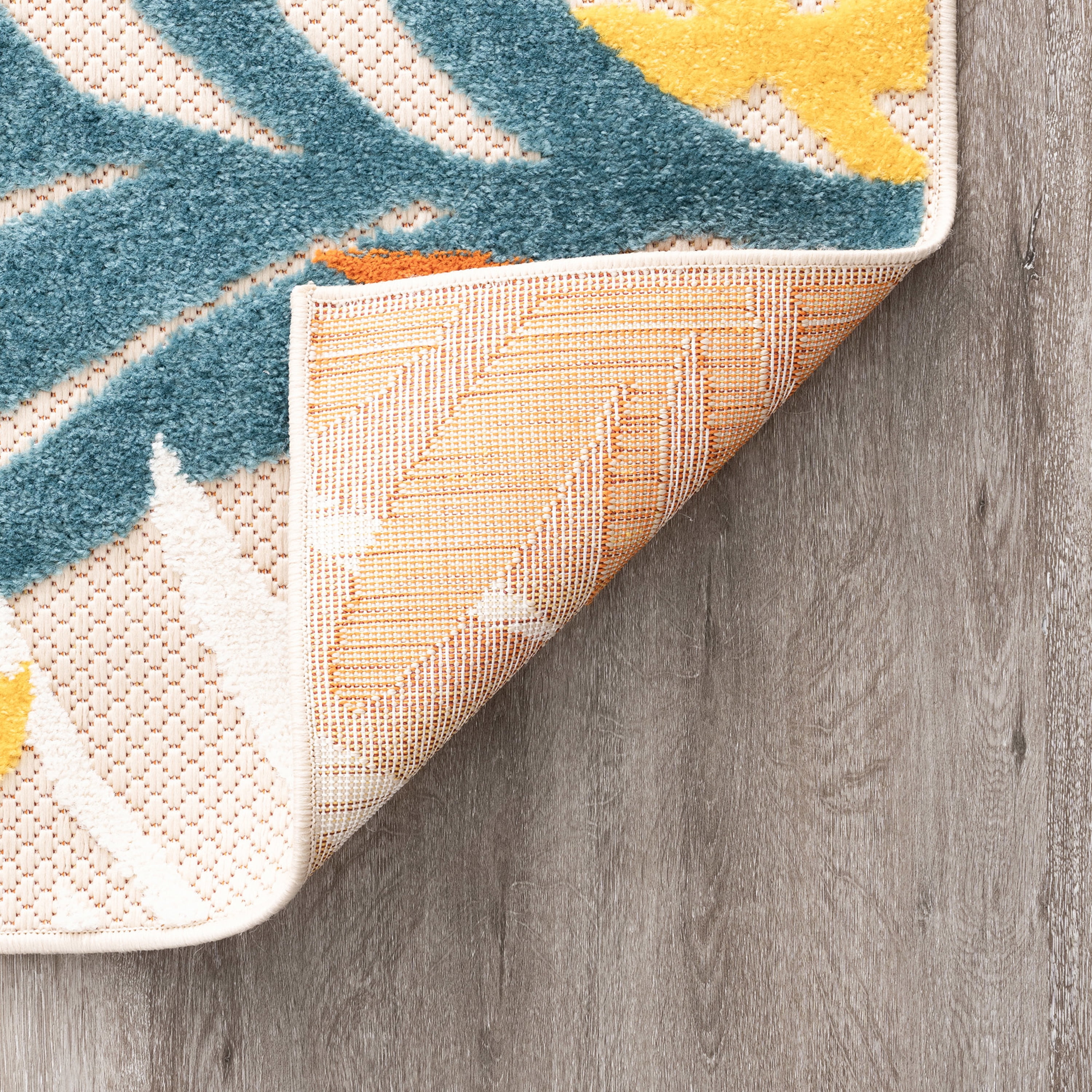 Oasis Modern Floral Gold Polypropylene Indoor Outdoor Area Rug, 5'x7' Rectangle