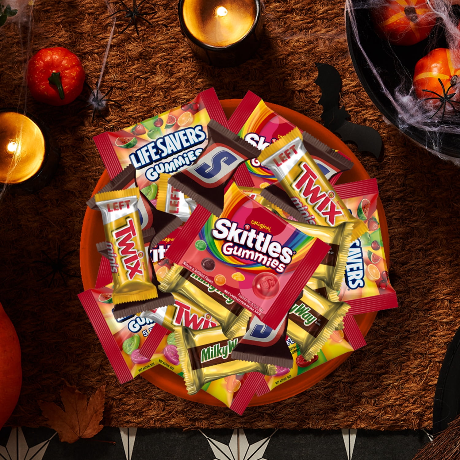 (5 pack) Snickers, Skittles Gummies & More Halloween Candy Variety Pack - 155 Ct Bulk Bag
