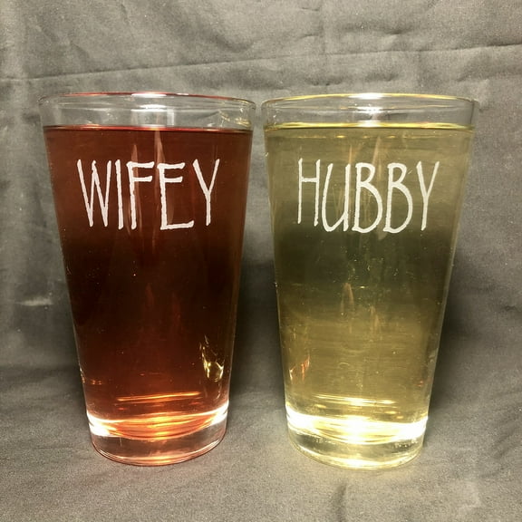 Beer Glass set Wifey Hubby 16 oz