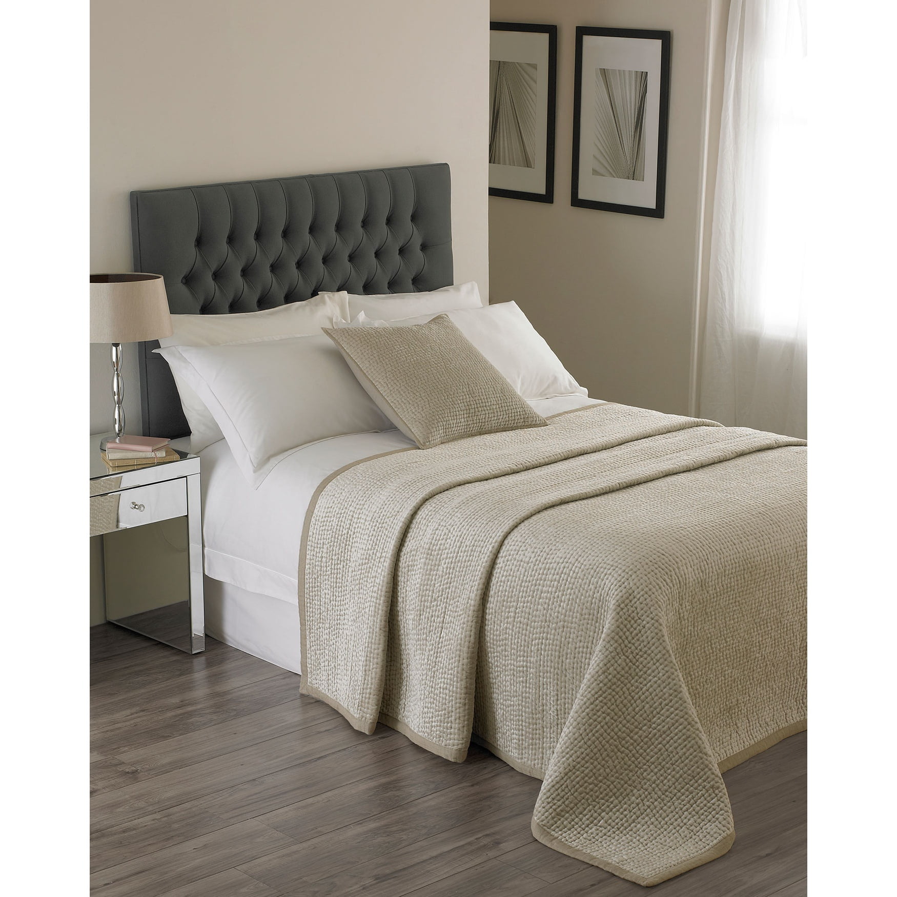riva bedspread