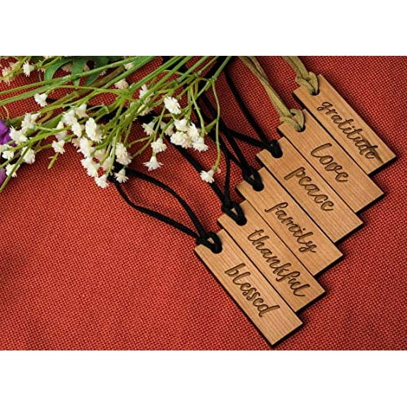 Wooden 'Gratitude' Fall Time Napkin Rings with Engraved Thanksgiving Typography - Set of 12 with String