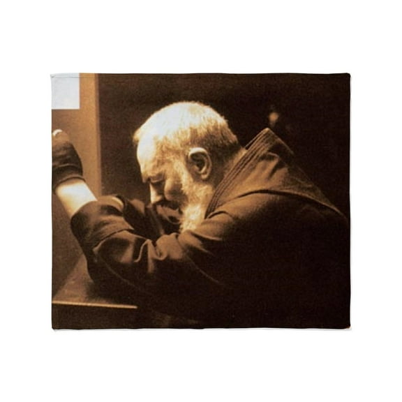 CafePress - Padre Pio Throw Blanket - Soft Fleece Throw Blanket, 50"x60" for All Ages