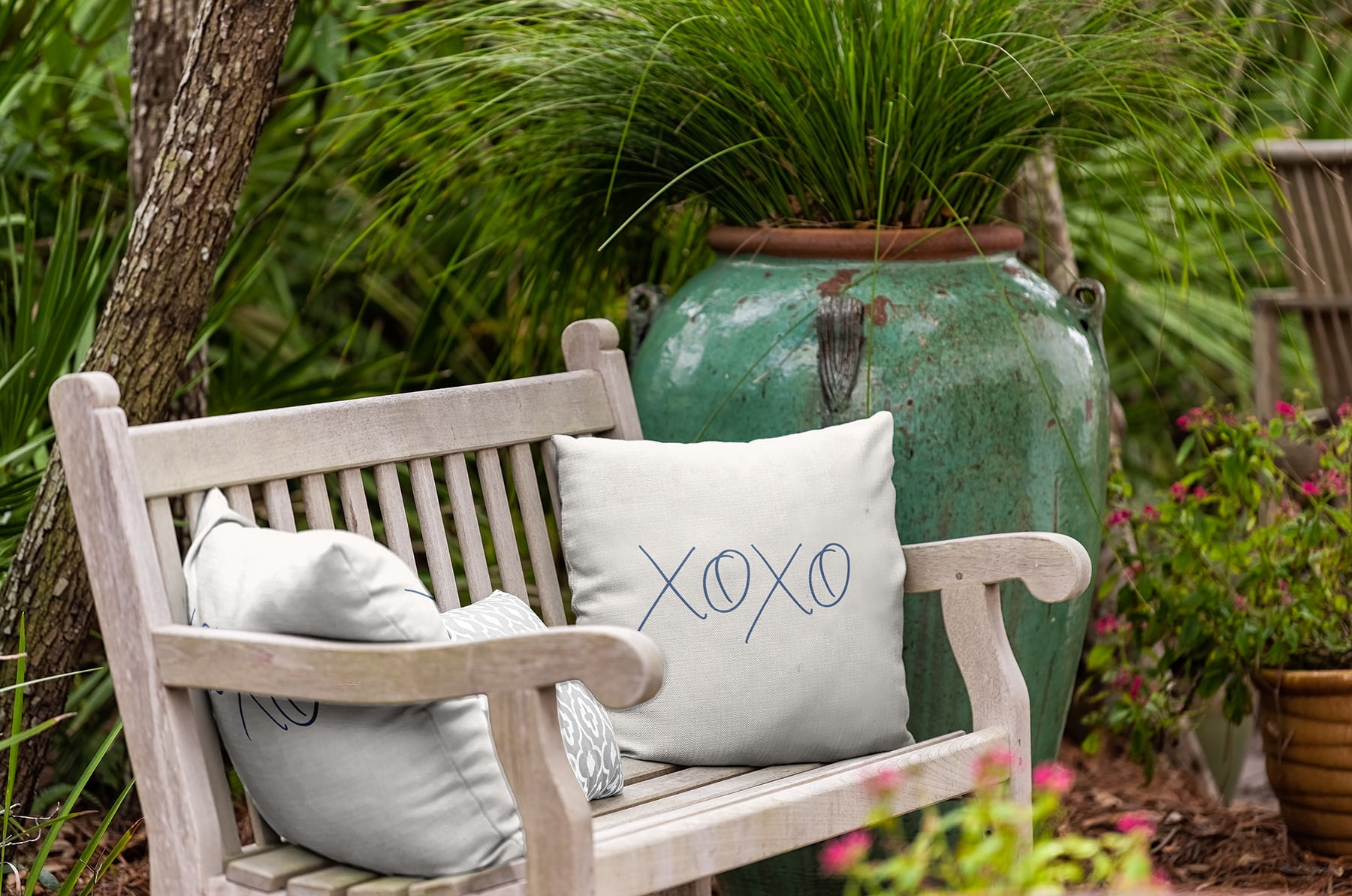 16"x16" Simply Daisy Modern XOXO Poly Indoor/Outdoor Pillow, Blue Qty 1