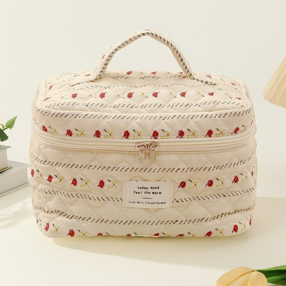Elegant Floral Quilted Makeup Organizer Spacious Travel Cosmetic For Women Durable Toiletry Bag With Zipper Closure Stylish Design