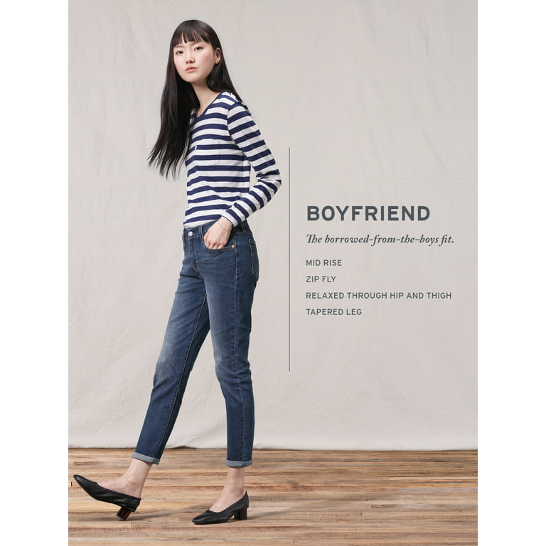 Levi's Women's Mid-Rise Boyfriend Jeans 
