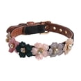 thumbnail image 1 of Collier pour Chat et Chien avec Nœud Papillon et Design Floral - Collier en Cuir Réglable pour Petit Chien, 1 of 8