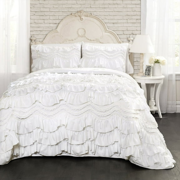 Kemmy Quilt Set by Lush Decor