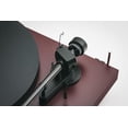 thumbnail image 5 of Pro-Ject Debut EVO 2, tocadiscos audiófilo de próxima generación con brazo de fibra de carbono, selección electrónica de velocidad y cartucho Pick it MM EVO premontado, fabricado en Europa (rojo vino, 5 of 5