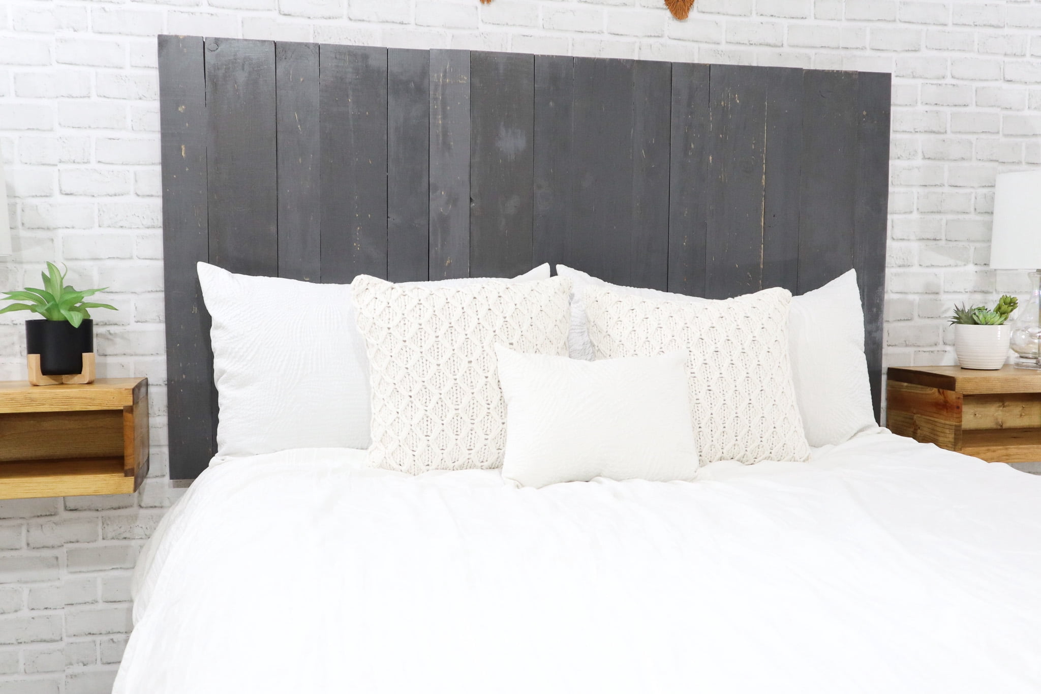 Barn Walls Gray Headboard, Rustic Design Weathered, Solid Wood Headboard, Floating Panels, Wall Mount, Adjustable Height, Easy Assembly, Full Size