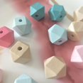 thumbnail image 5 of 20 piezas de cuentas sueltas de madera sin terminar pintadas con forma de bola hexagonal, para proyectos de arte y manualidades de bricolaje y fabricación de joyas, cuentas de madera de colo, 5 of 5