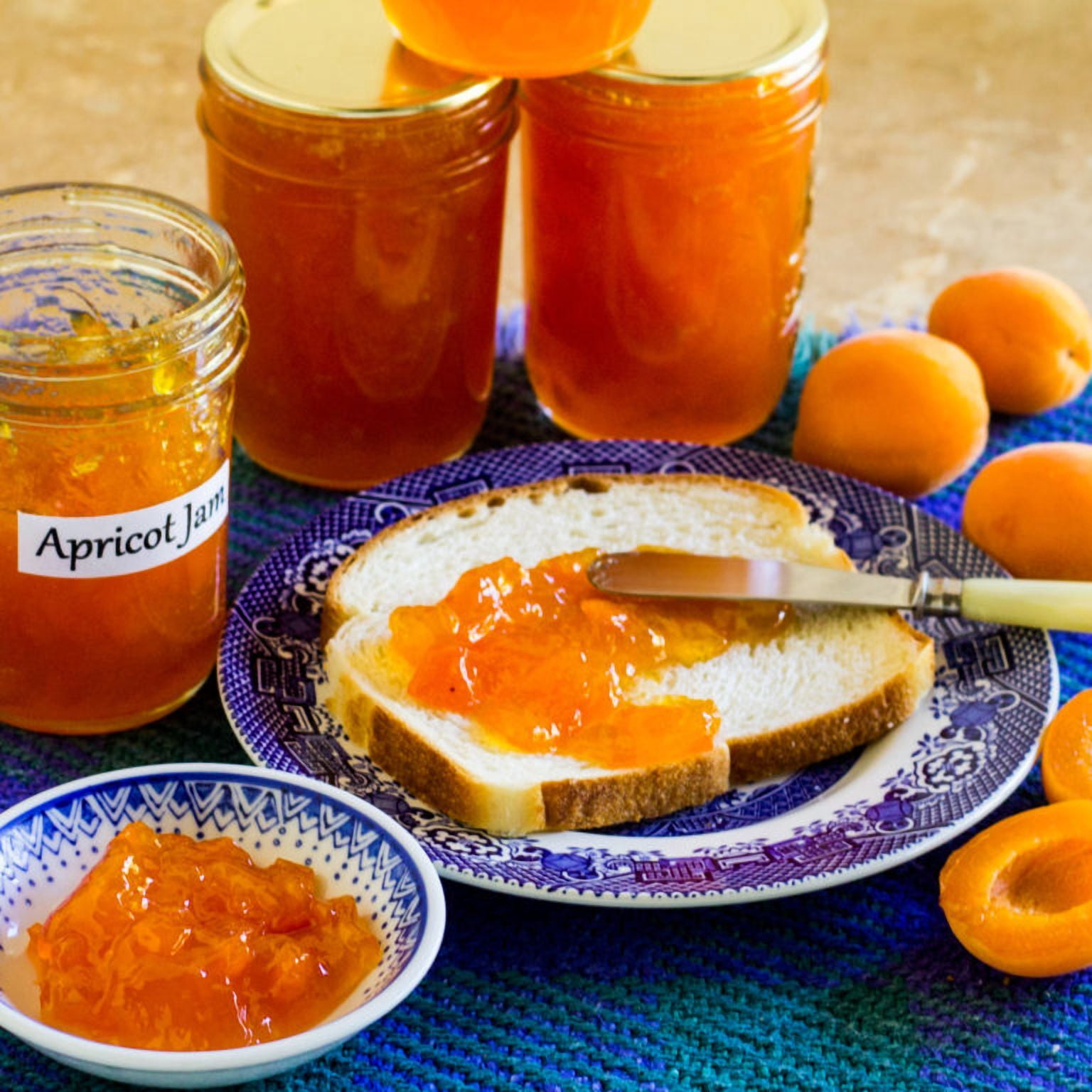 Mediterranean Apricot Premium Jam 2 Pack 15 Oz/430gm each - مربى المشمش