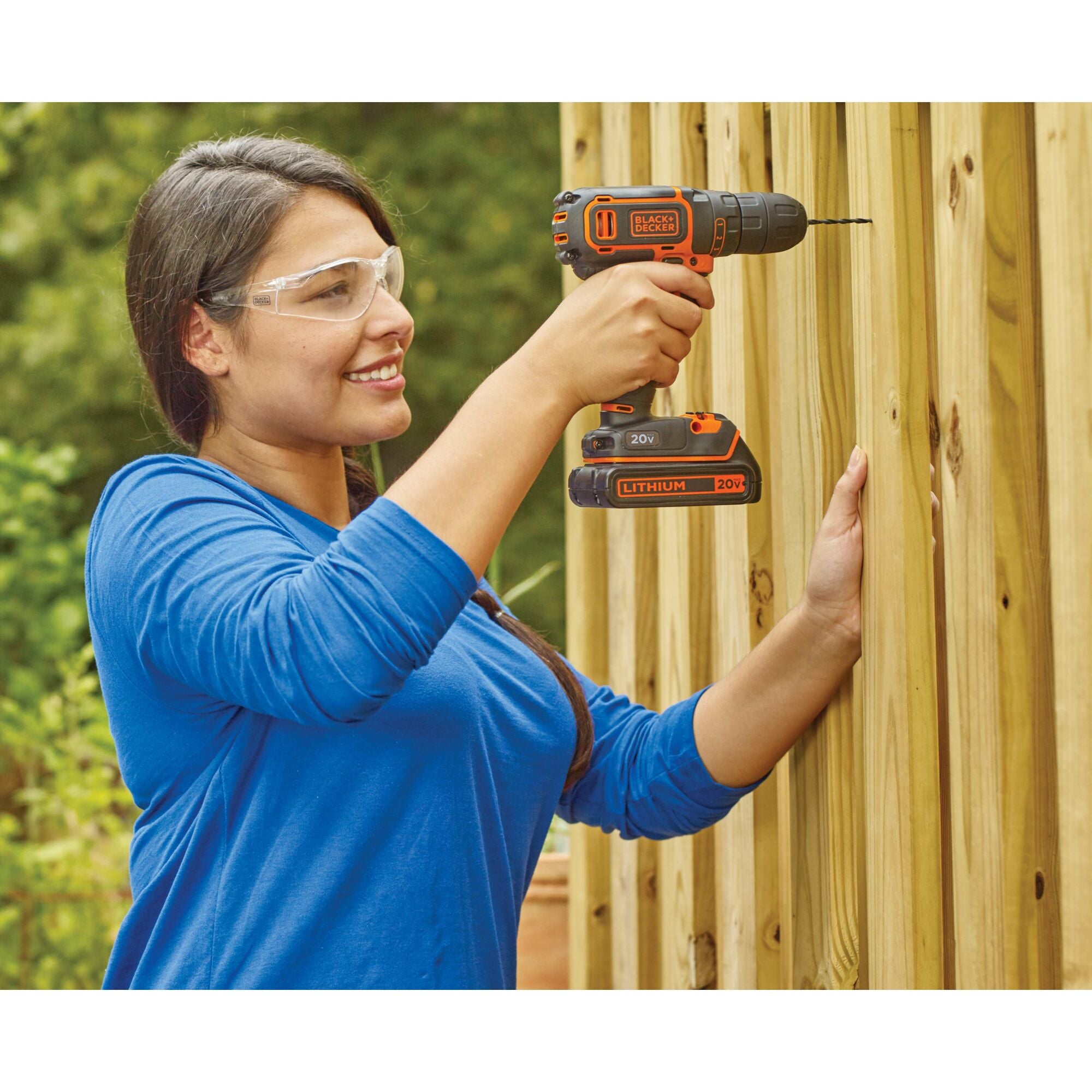 Taladro inalámbrico BLACK+DECKER 20V de 3/8 pulgadas, 1.5Ah, batería y cargador incluidos 2