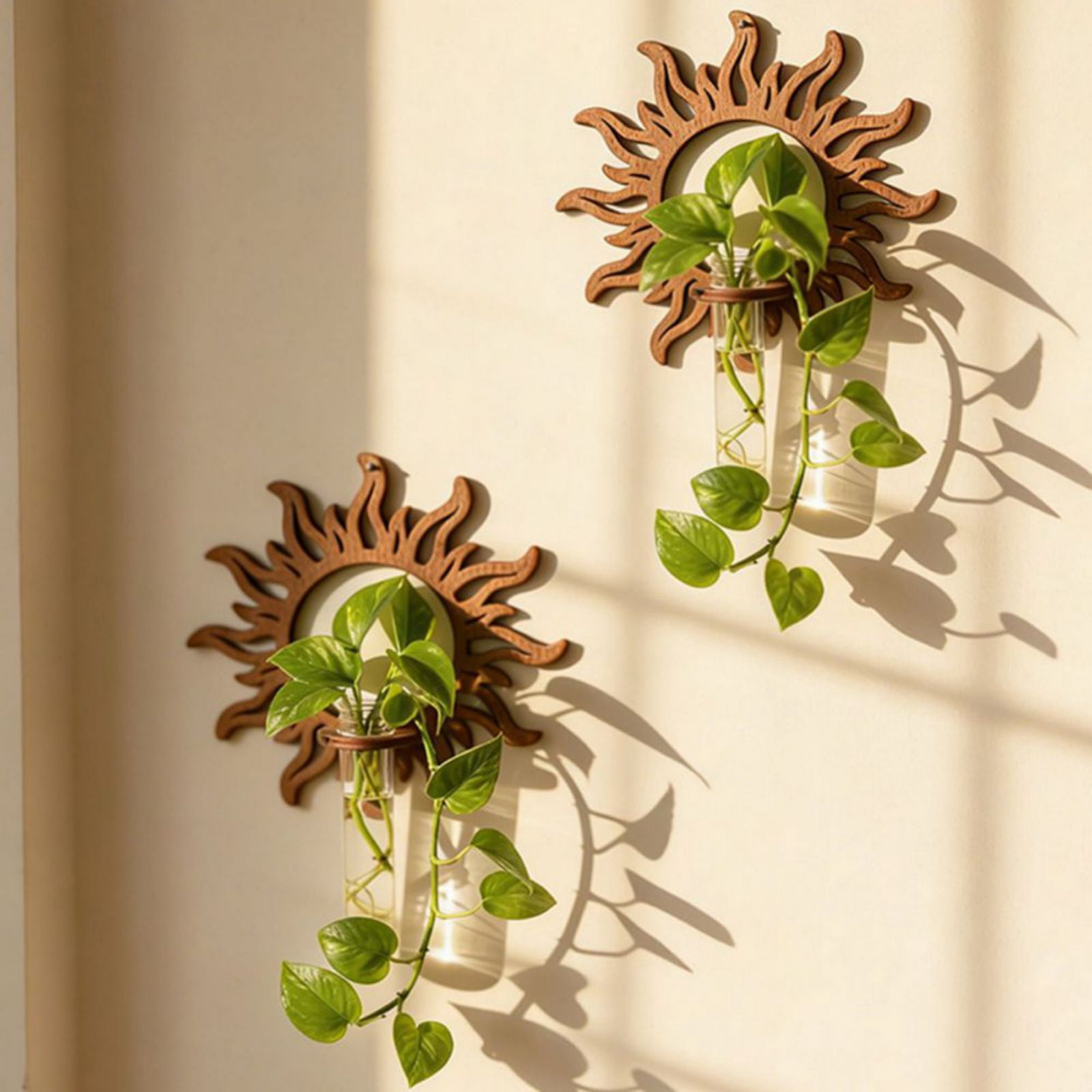 Wooden Sun Shaped Wall Hanging Planter Propagation Station Glass Flower Vase for Hydroponics Plants, Bathroom, Home Office Living Room Decor Gift