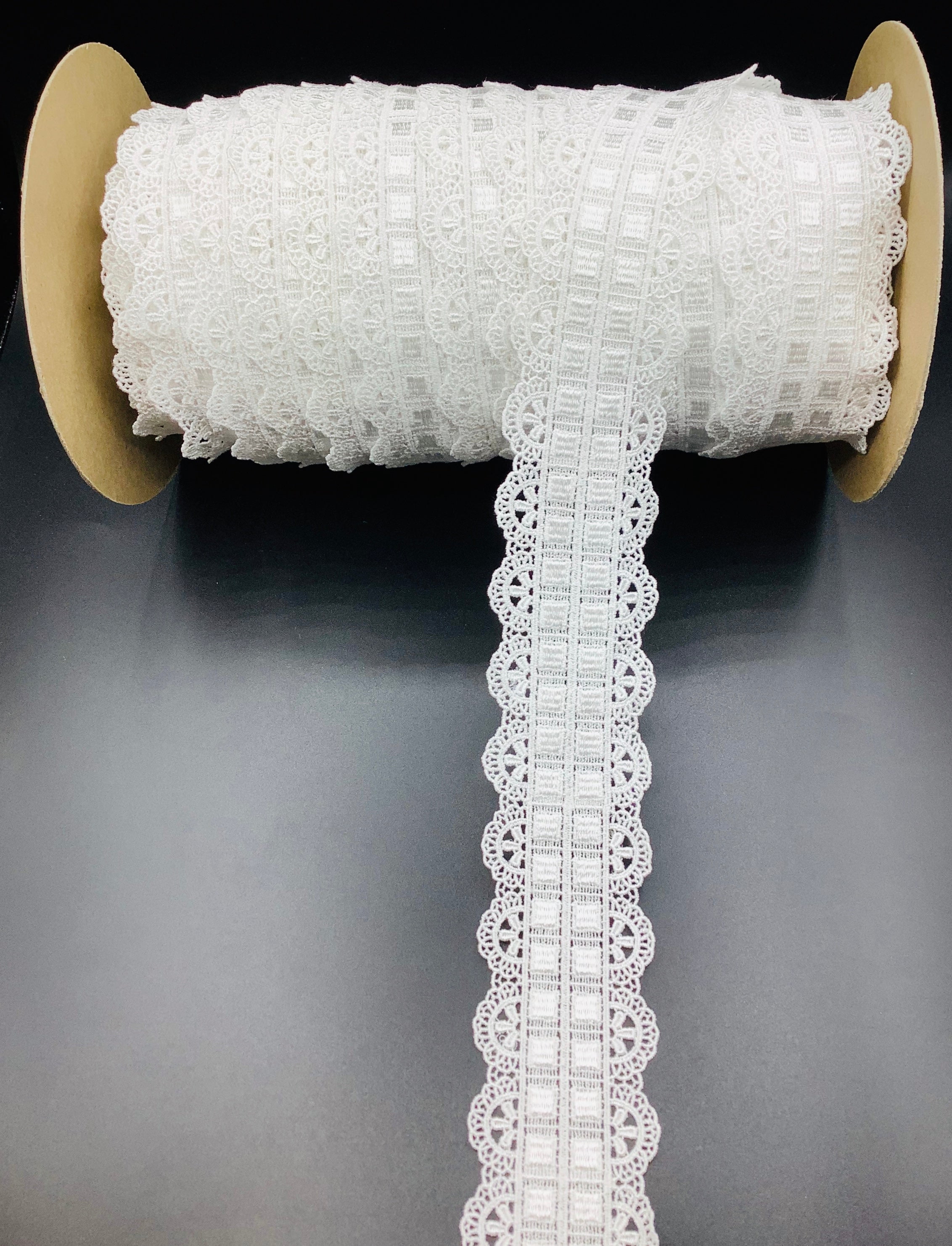 White 2-1/8" Venice Lace Galloon