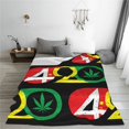 thumbnail image 4 of Manta de franela suave y cálida con diseño de marihuana 420 para dormitorio, sala de estar, dormitorio para todas las estaciones, 4 of 5