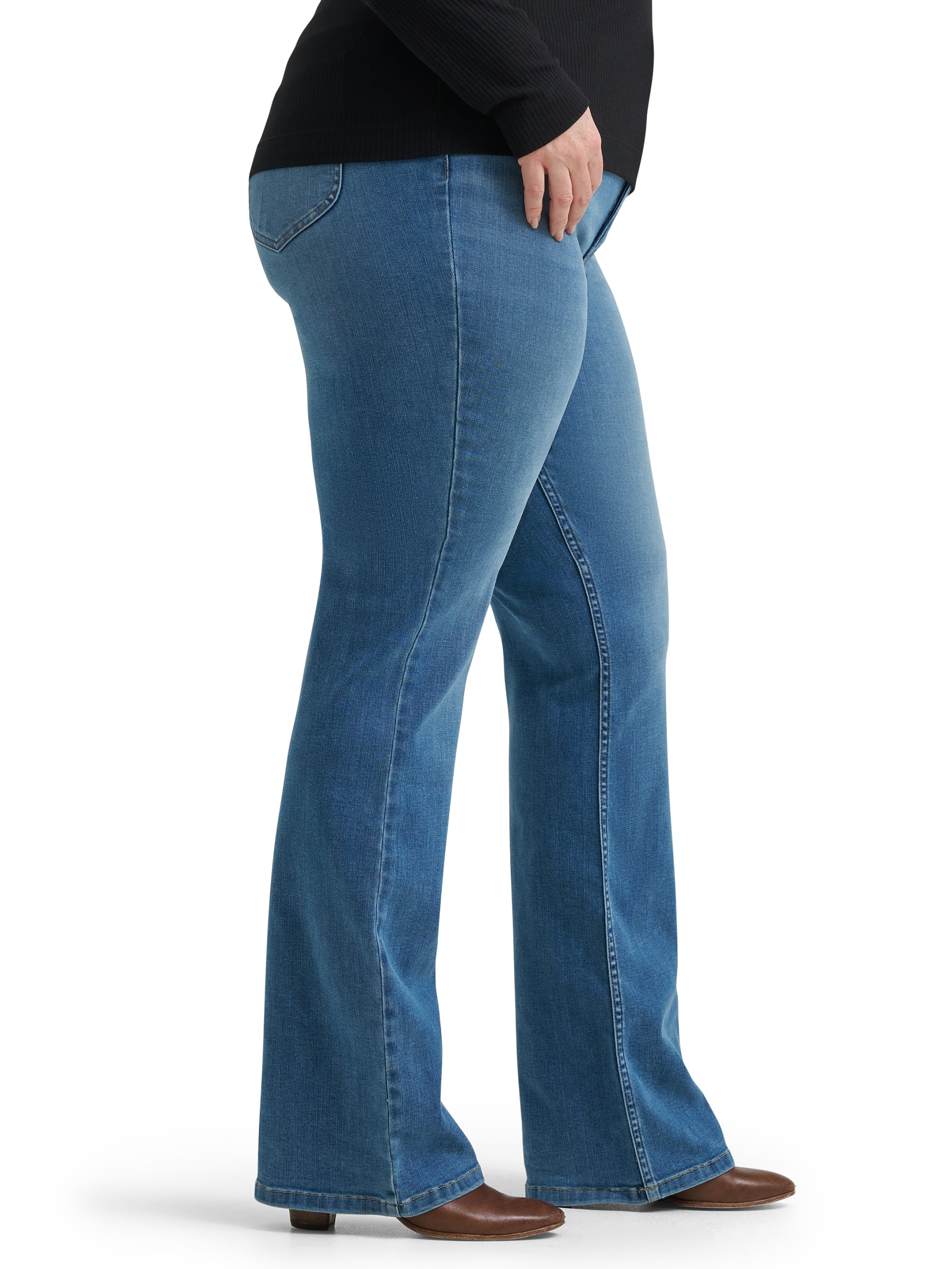 Lee® Women's and Plus 31" Mid Rise Bootcut Core Denim Jeans