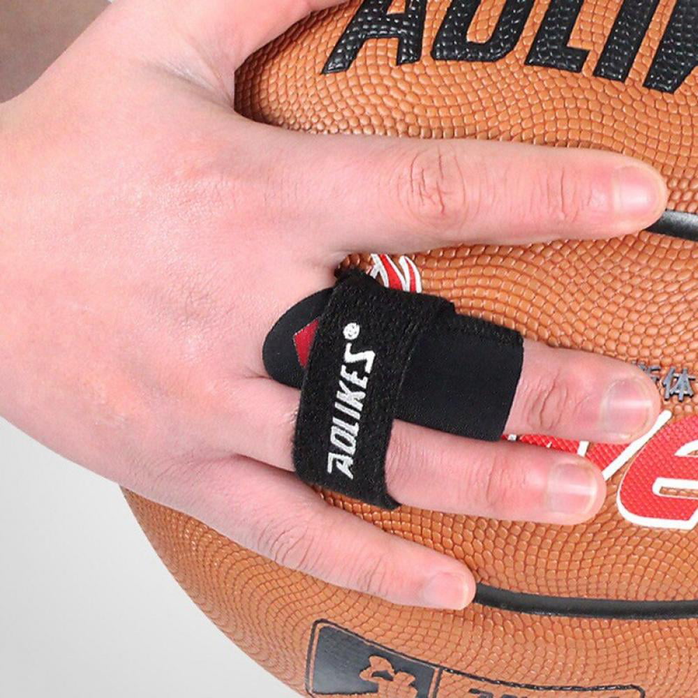 1PCS Sports Finger Splint Guard Finger Protector Sleeve Support Basketball Black 
