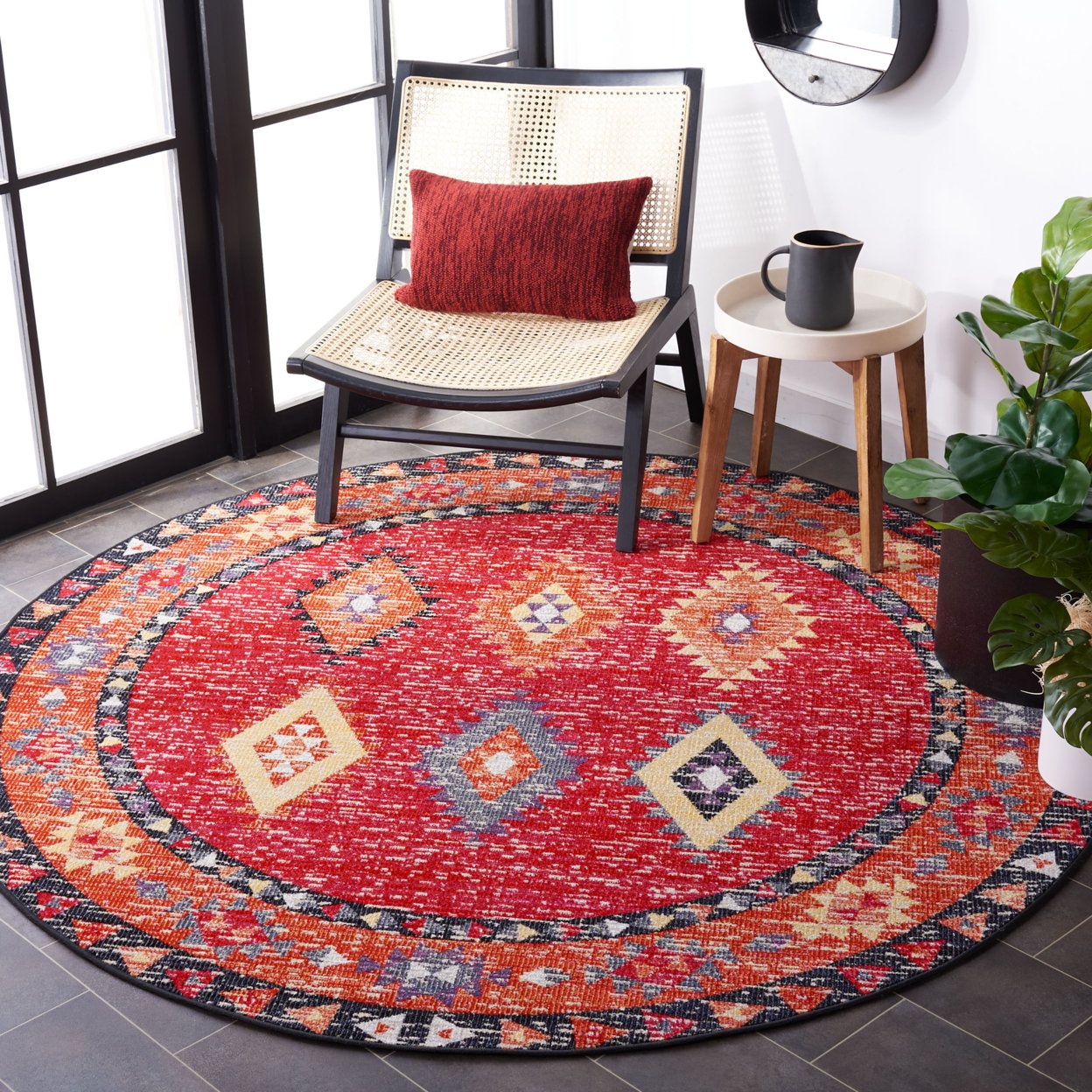 SAFAVIEH Montage Andreas Geometric Indoor/Outdoor Area Rug, Red/Black, 6'7" x 6'7" Round