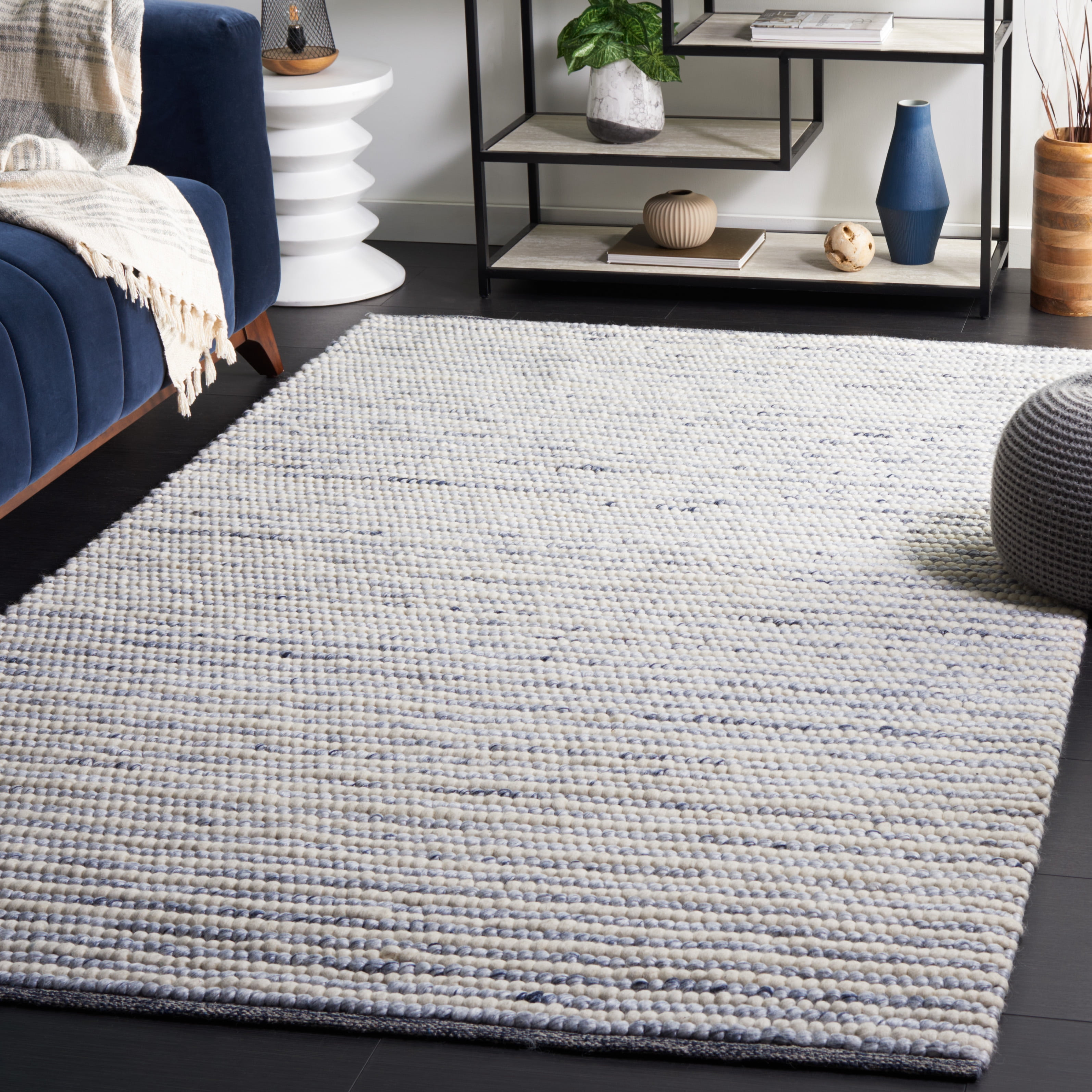 SAFAVIEH Natura Fredrick Striped Area Rug, Ivory/Blue, 4' x 4' Square