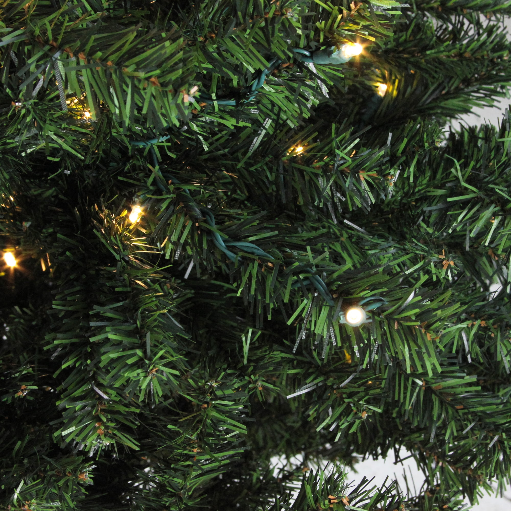 Northlight 5' Prelit Artificial Christmas Tree Canadian Pine - Candlelight LED Lights