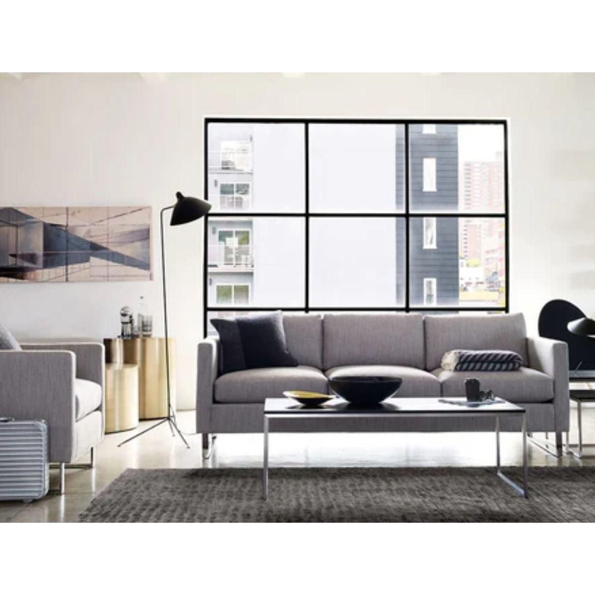 Simmon Lamp made of Steel frame in Black